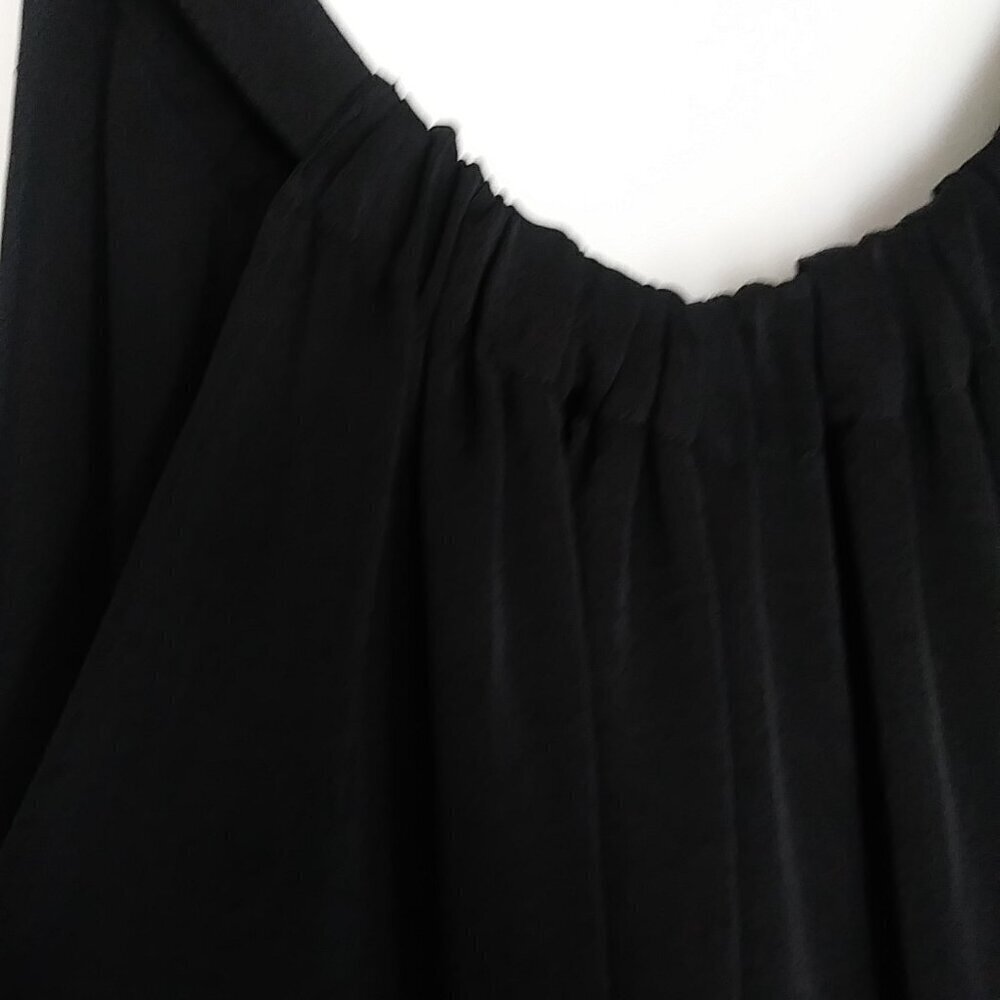 🖤 Title: Lewit Black Wide Leg Jumpsuit – Size 8 Sexy, Sleek & Pocket-Perfect - Picture 6 of 13
